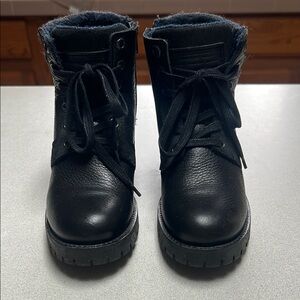 Bull Boxer Black Women's Lace-Up Ankle Boots